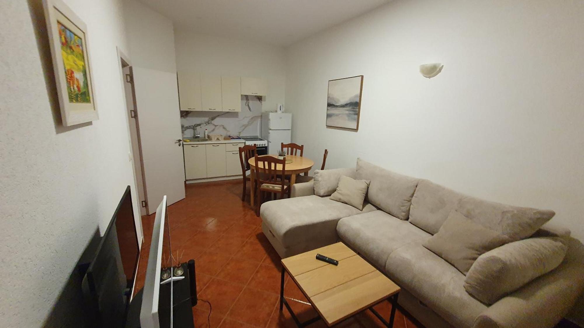 Apartments Vranes Tivat Exteriör bild